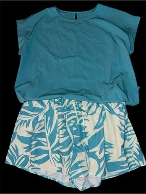 SHEIN plus size curve teal floral Hawaiian Set with Tropical Print Shorts beach